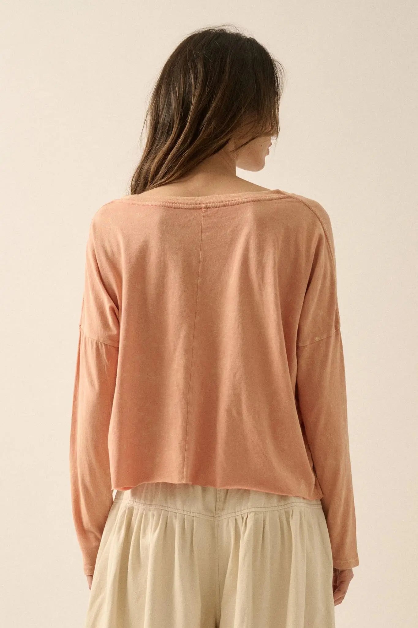 Western Spirit Cropped Long-Sleeve Graphic Tee