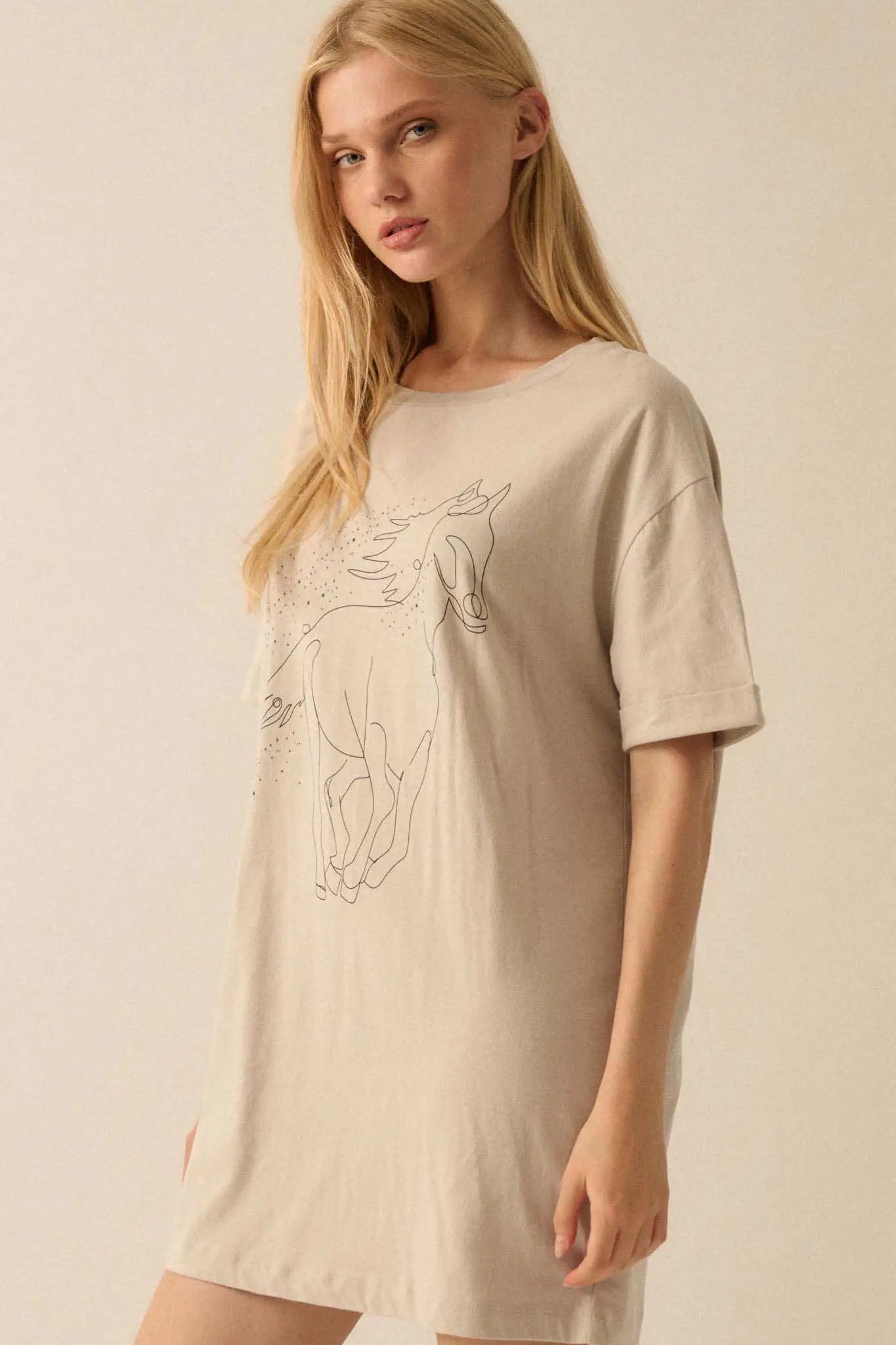 Wild Horses Oversize Hand-Drawn Graphic Tee