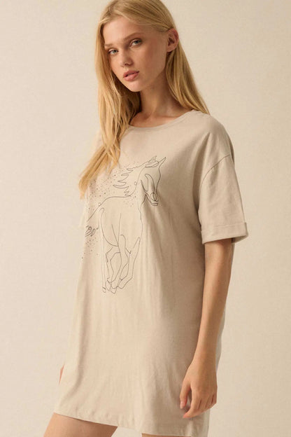 Wild Horses Oversize Hand-Drawn Graphic Tee