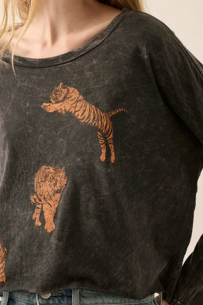 Tiger Trio Cropped Long-Sleeve Graphic Tee