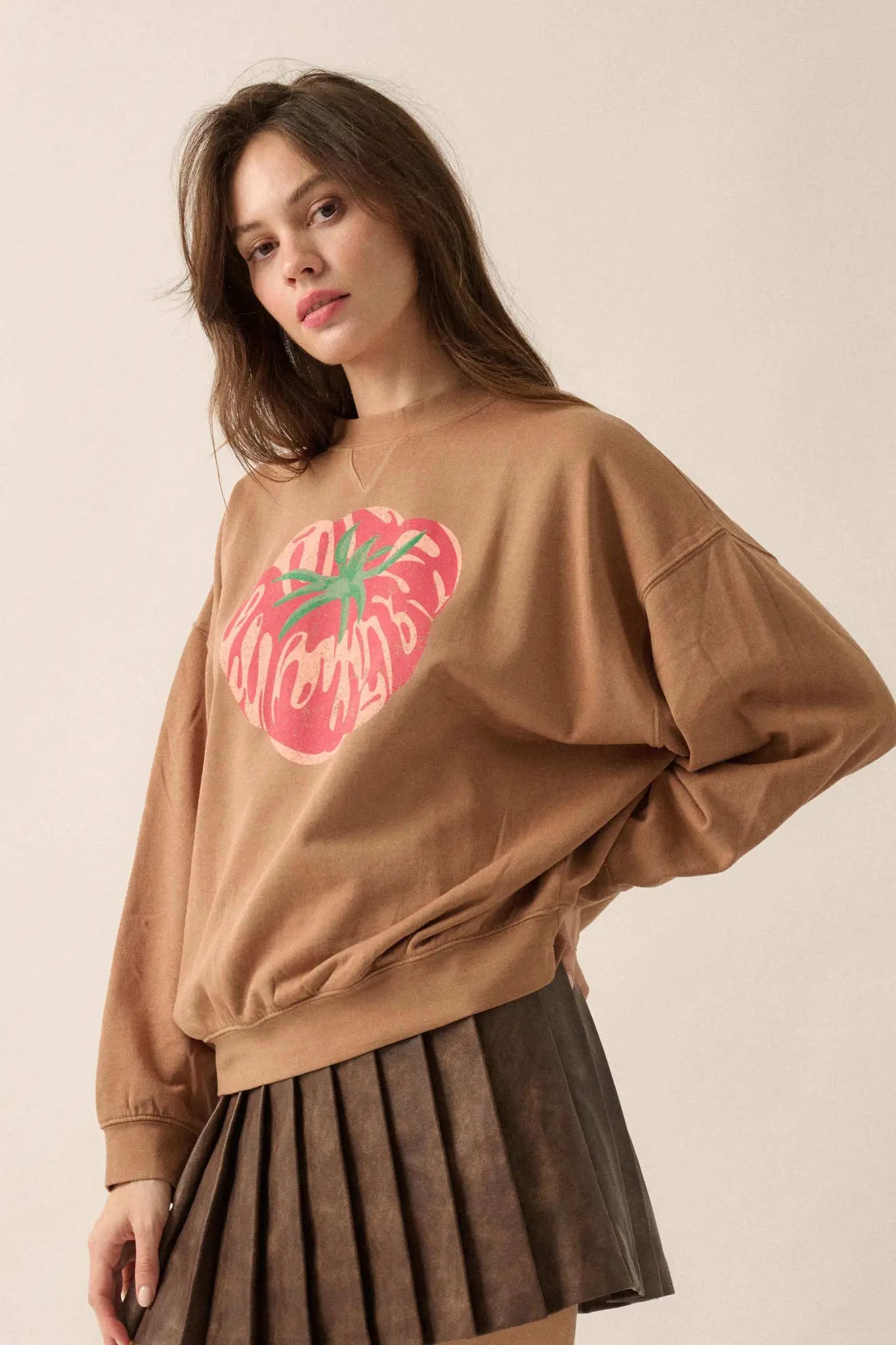 Tasty Tomato Vintage-Print Graphic Sweatshirt