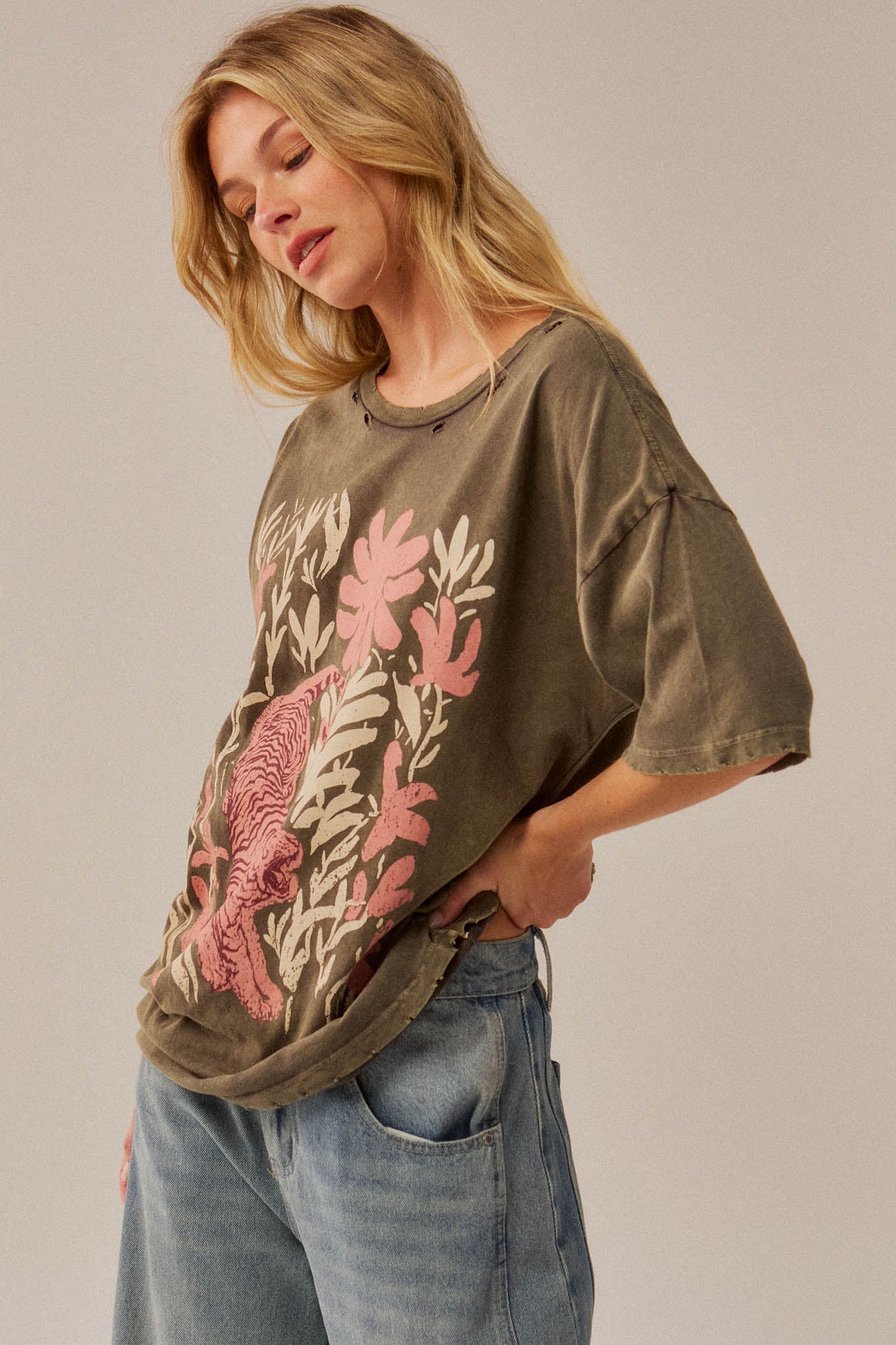 Tiger Garden Distressed Oversize Graphic Tee