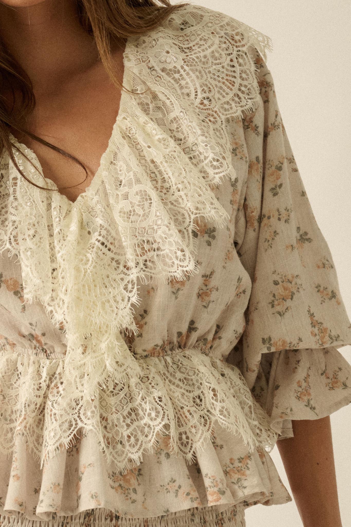 True Beauty Floral Puff-Sleeve Ruffle Peplum Top