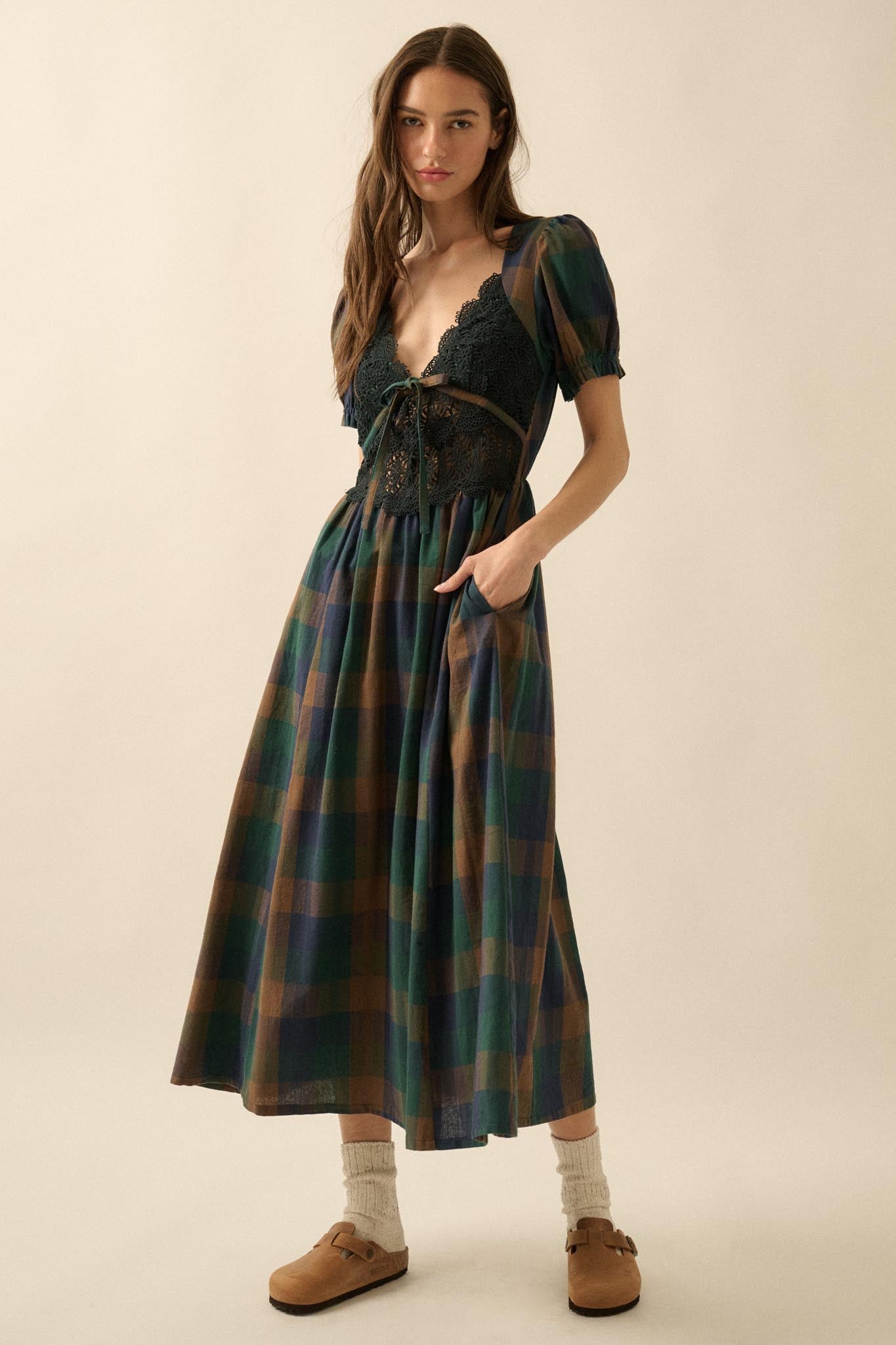 True Country Plaid and Lace Puff-Sleeve Midi Dress