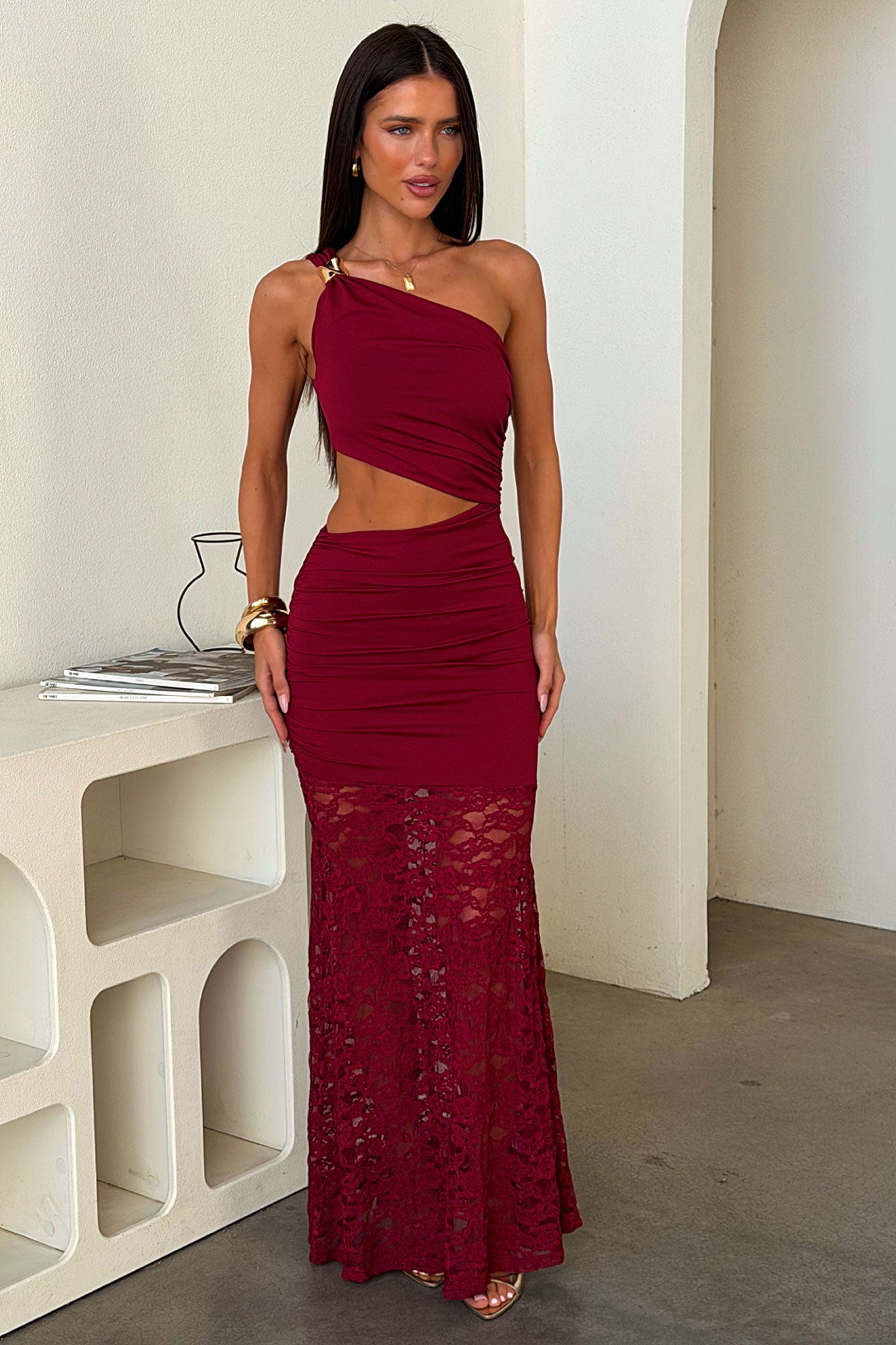 Aria Lace Maxi Dress - Burgundy